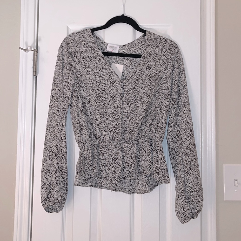 Brand new black & white blouse